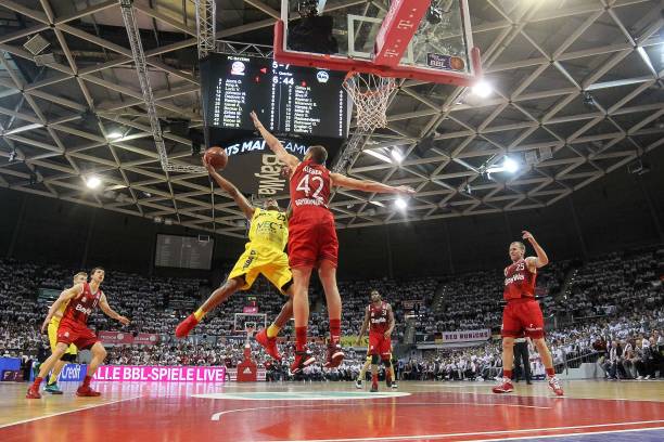 也增强了她 也增强了她