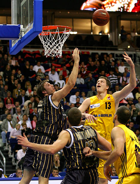 阿莫林的执 阿莫林的执